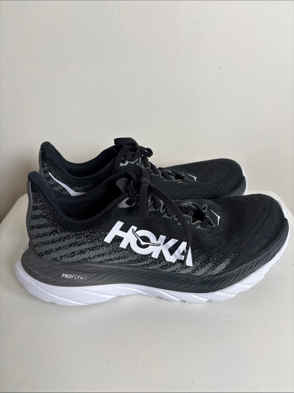HOKA Mach 5 ProFly+ Running Shoes – Black/White – Women's 9 Wide (D) - Picture 6 of 15